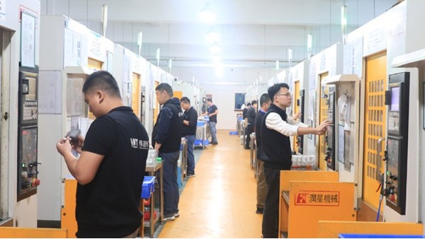 CNC加工所需软件：CAD、CAM、编程和仿真软件的作用与功能
