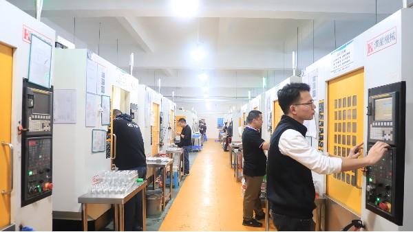 铝外壳CNC加工质量如何检测和控制？
